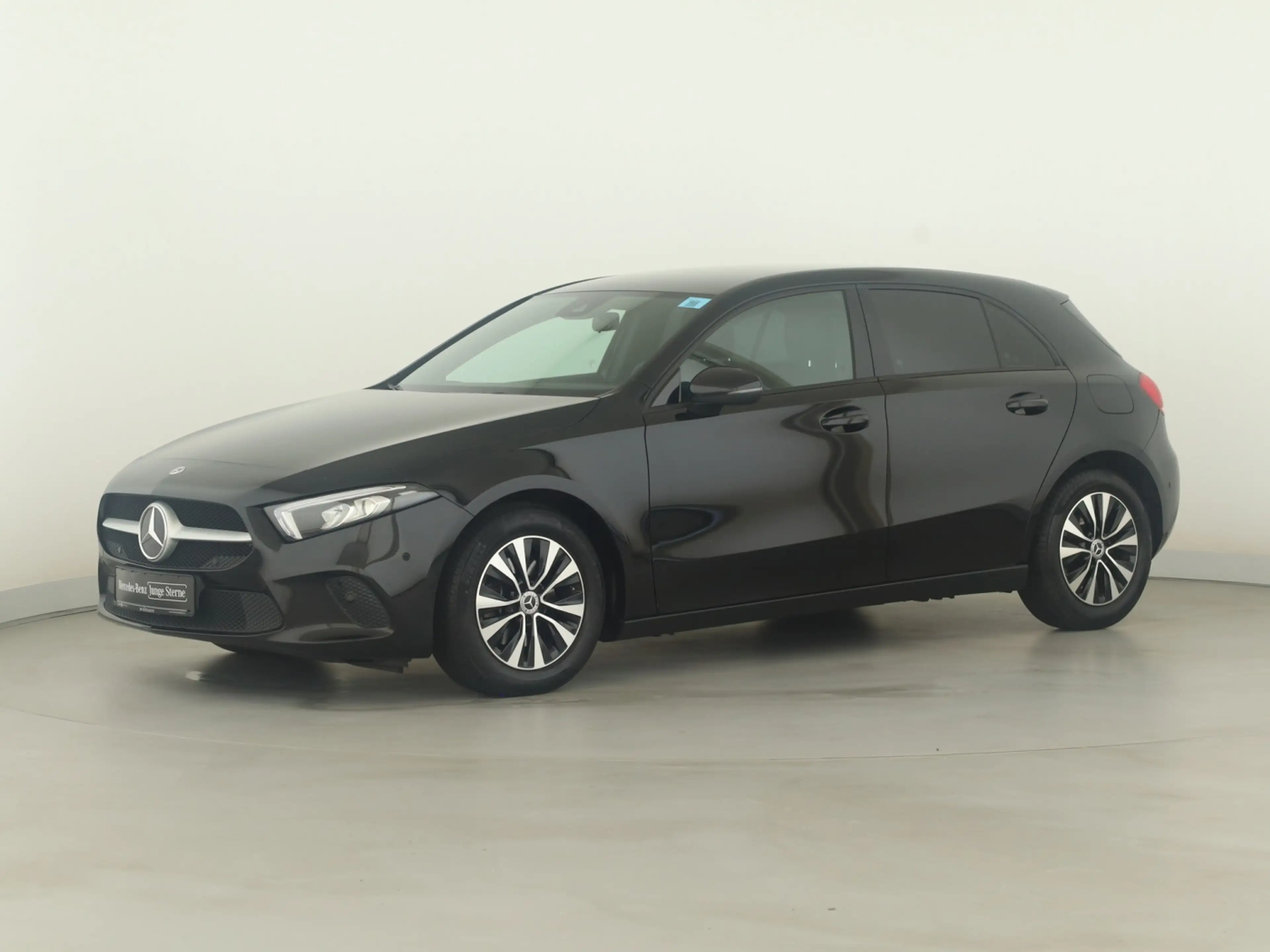 Mercedes-Benz A 180 d *LED High Performance*Park-Paket*Kamera* — photo 5