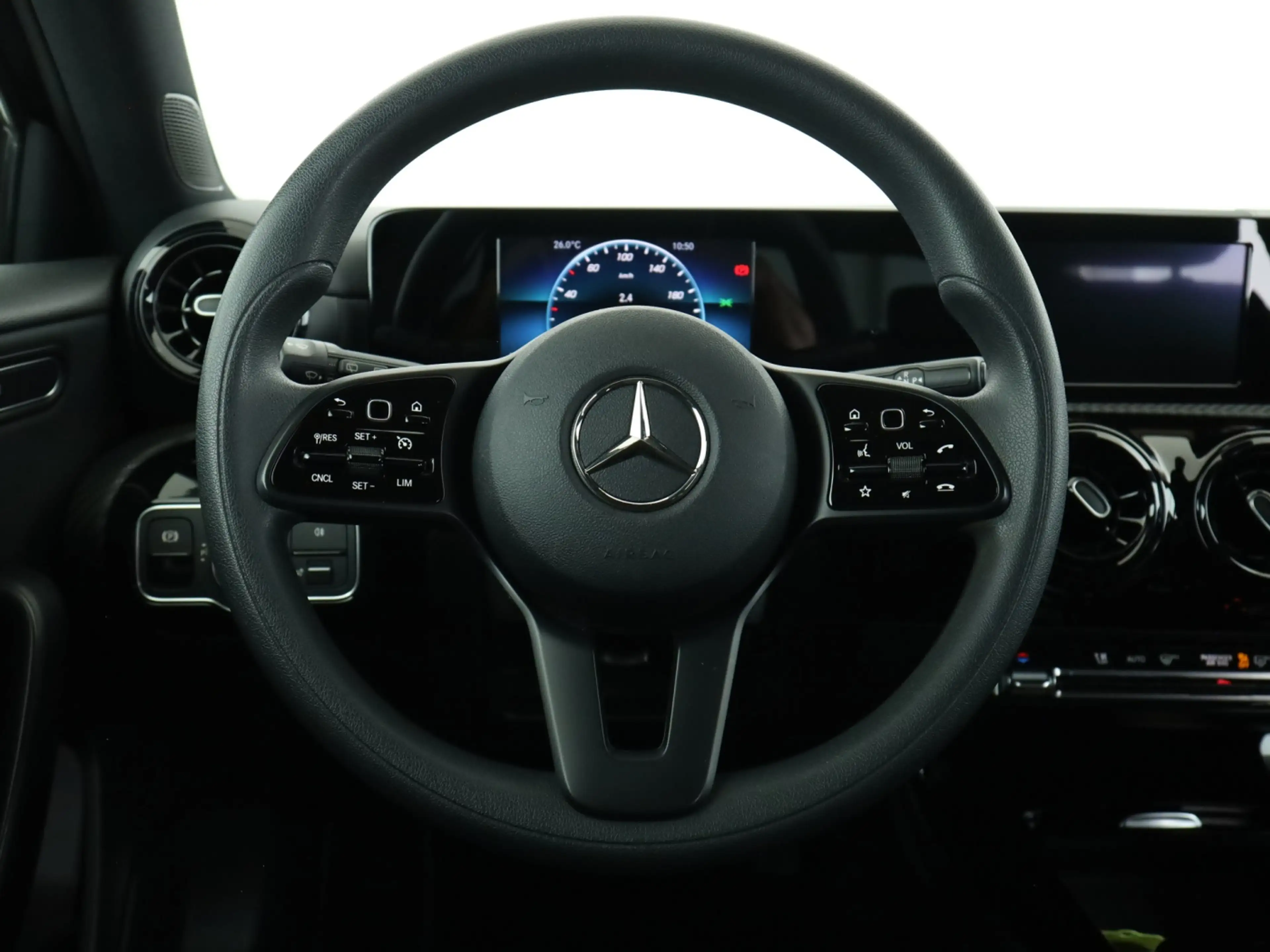 Mercedes-Benz A 180 d *LED High Performance*Park-Paket*Kamera* — photo 11