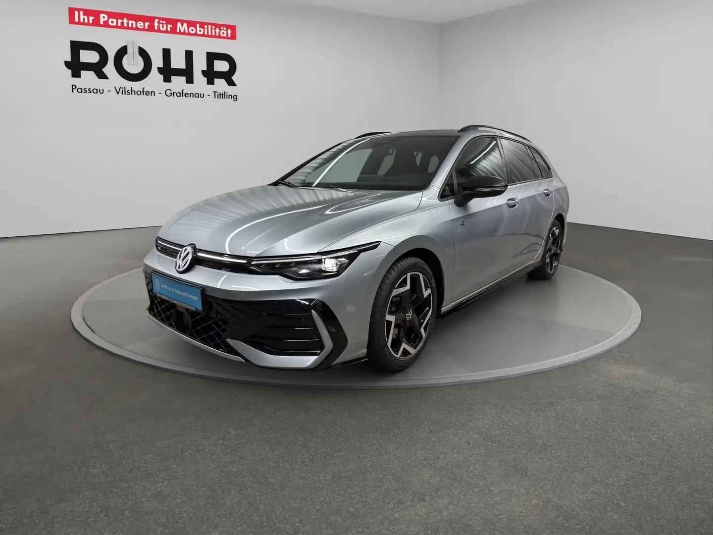 Volkswagen Golf Variant Golf VIII Variant R-Line (AHK.PDC.Navi) 2.0 TDI DS Silber - 2
