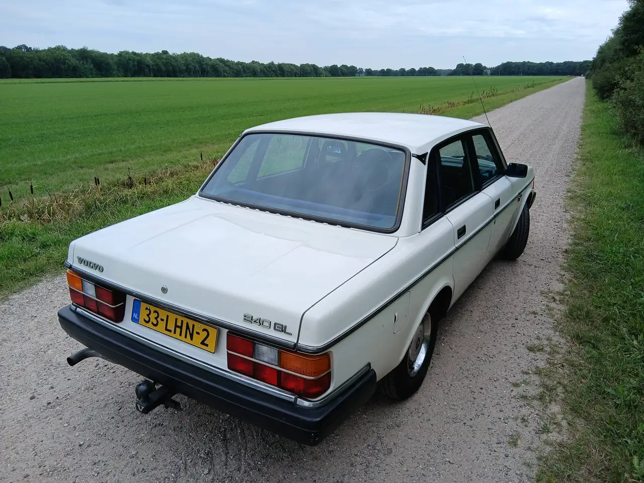 Volvo 240 GL, foto 4