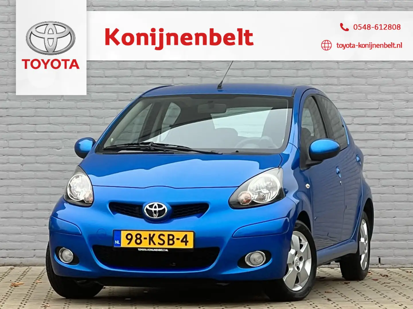 Toyota Aygo 1.0 12v VVT-i Dynamic Blue 5-deurs Blauw - 1