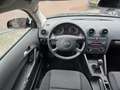 Audi A3 1.6 Attraction | NW APK | NW DISTR RIEM | AIRCO | Schwarz - thumbnail 22