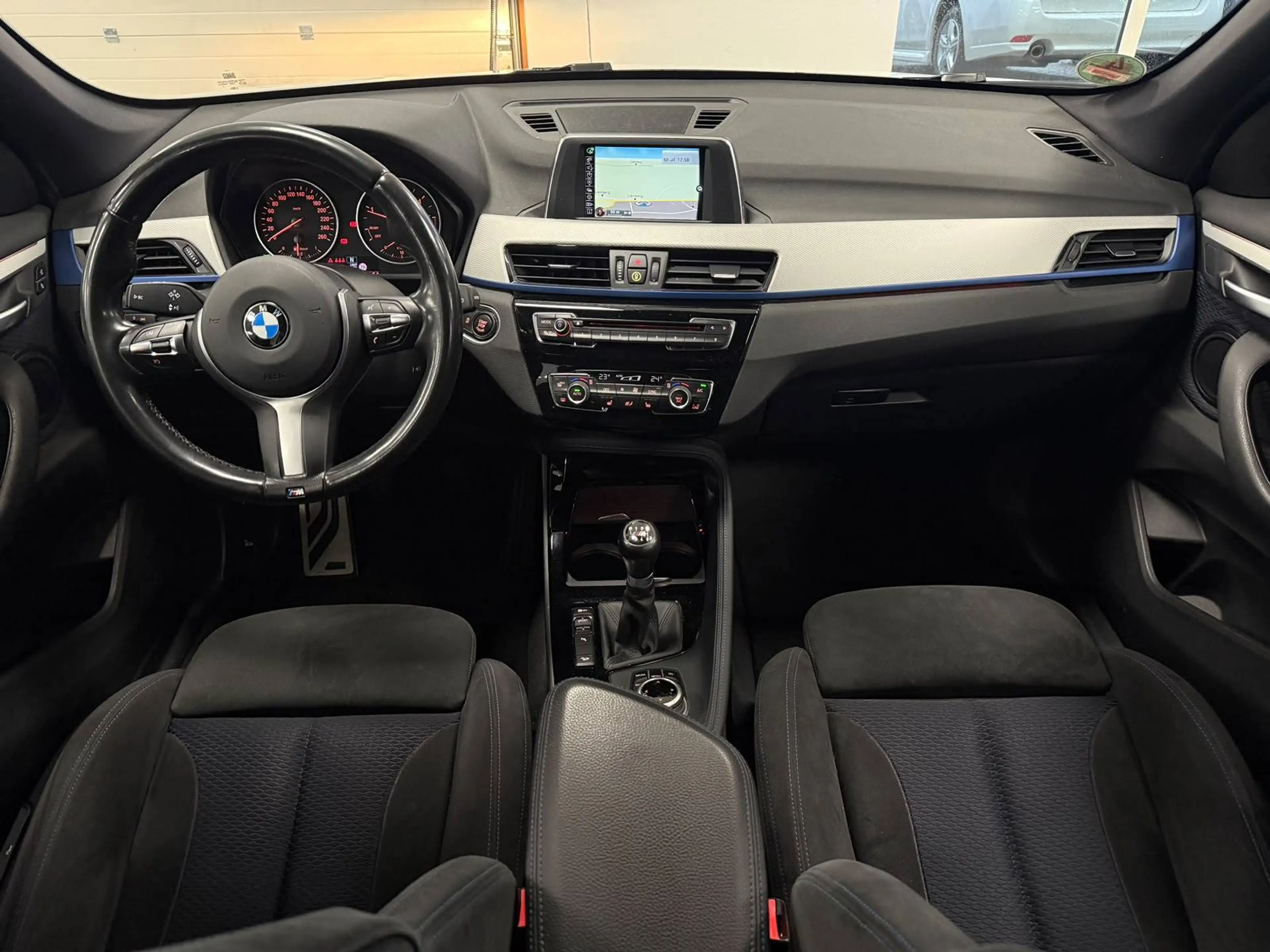 BMW X1 xDrive 20 d M Sport | Service | AHK | PDC | NAVI | 12 Monate Garantie — photo 13