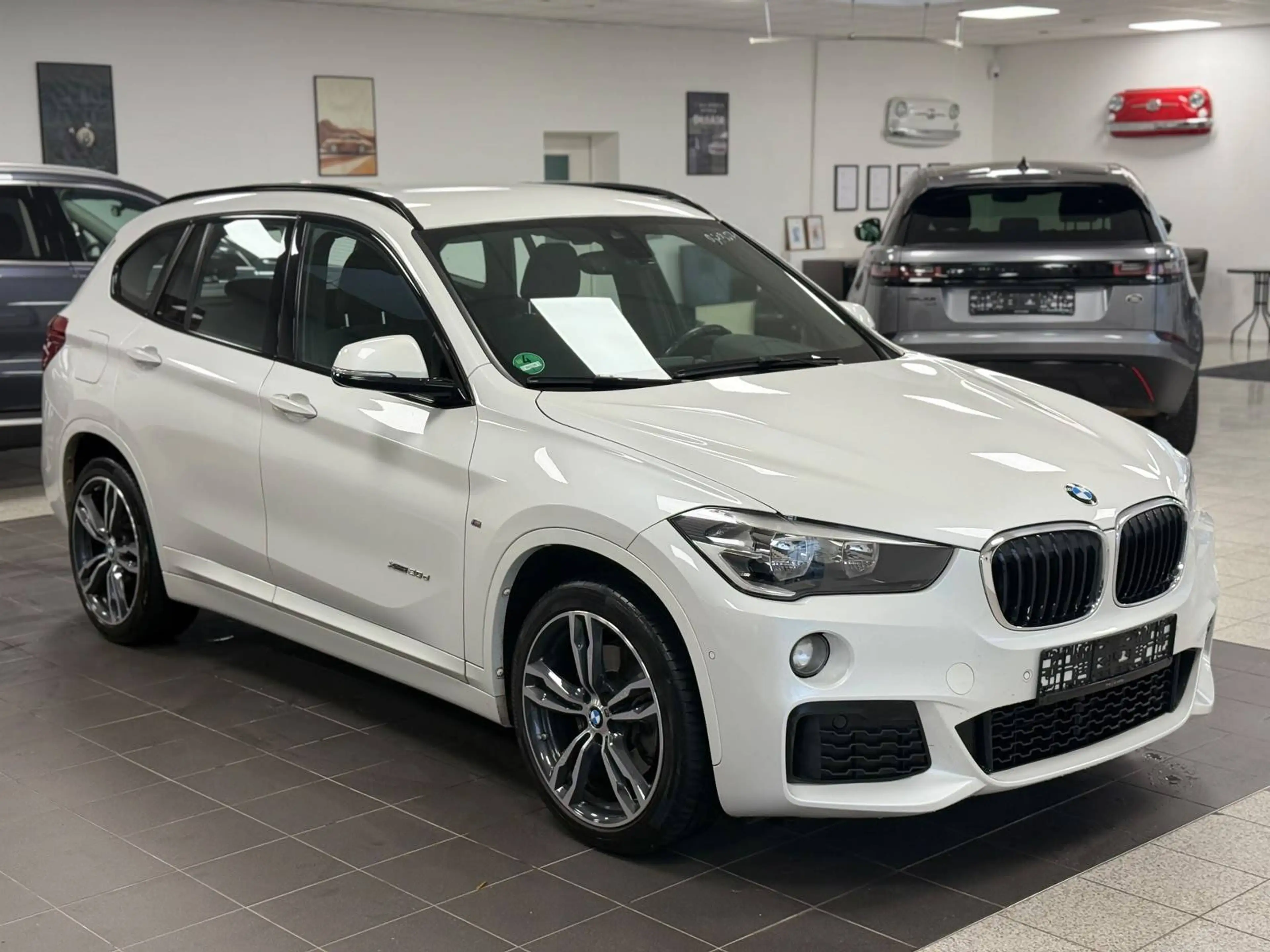 BMW X1 xDrive 20 d M Sport | Service | AHK | PDC | NAVI | 12 Monate Garantie — photo 8