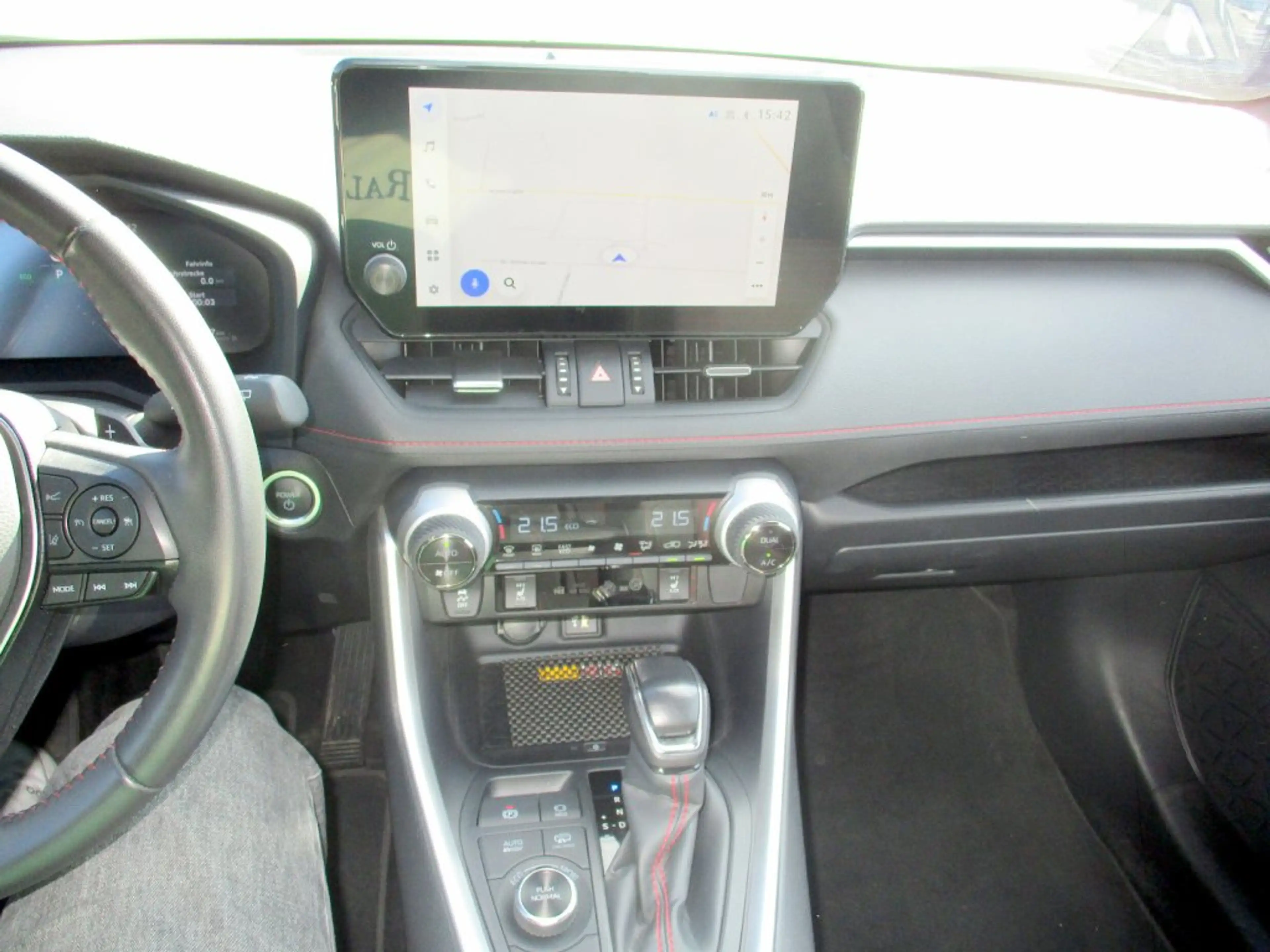 Toyota RAV4 2,5 Phev Active — photo 9