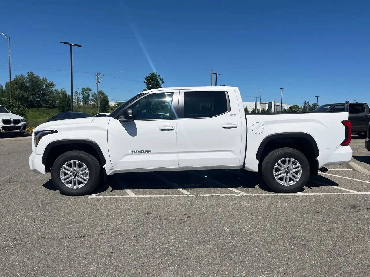 Toyota Tundra photo Toyota Tundra