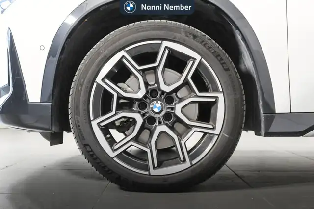 BMW X1 view 7