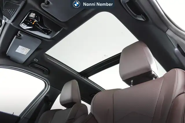 BMW X1 view 9