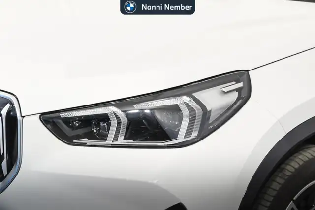 BMW X1 view 5