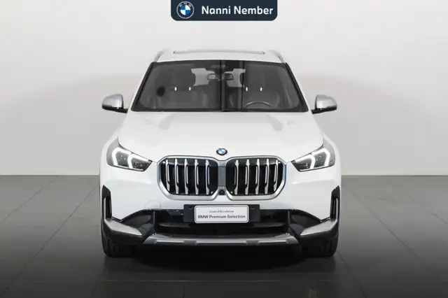 BMW X1 view 2