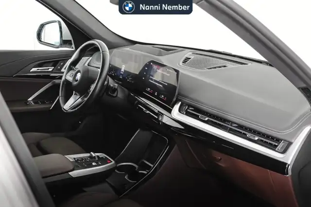 BMW X1 view 8