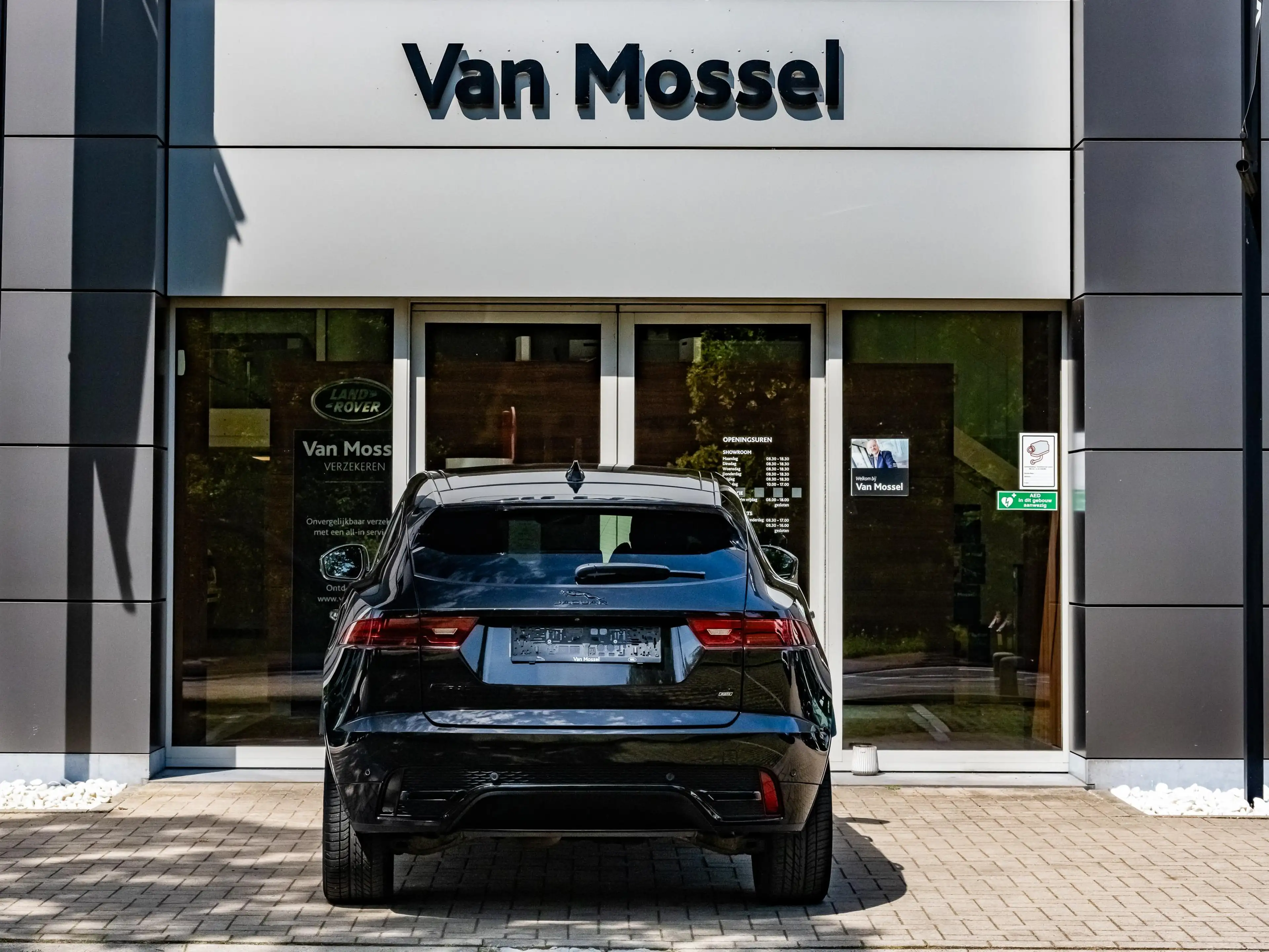 Jaguar E-Pace P300e R-Dynamic HSE Memory | Carplay | Blind Spot — photo 5