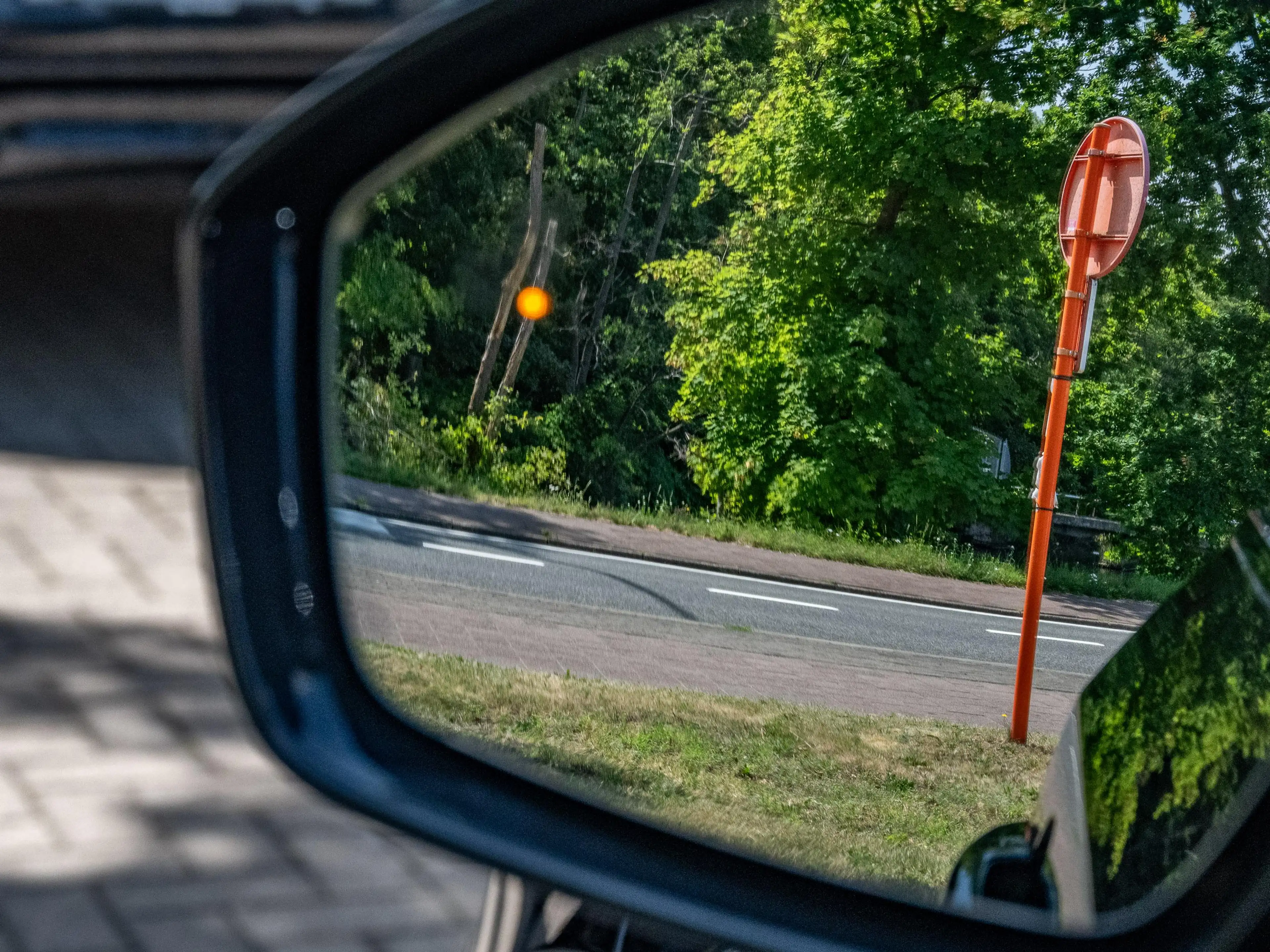 Jaguar E-Pace P300e R-Dynamic HSE Memory | Carplay | Blind Spot — photo 14