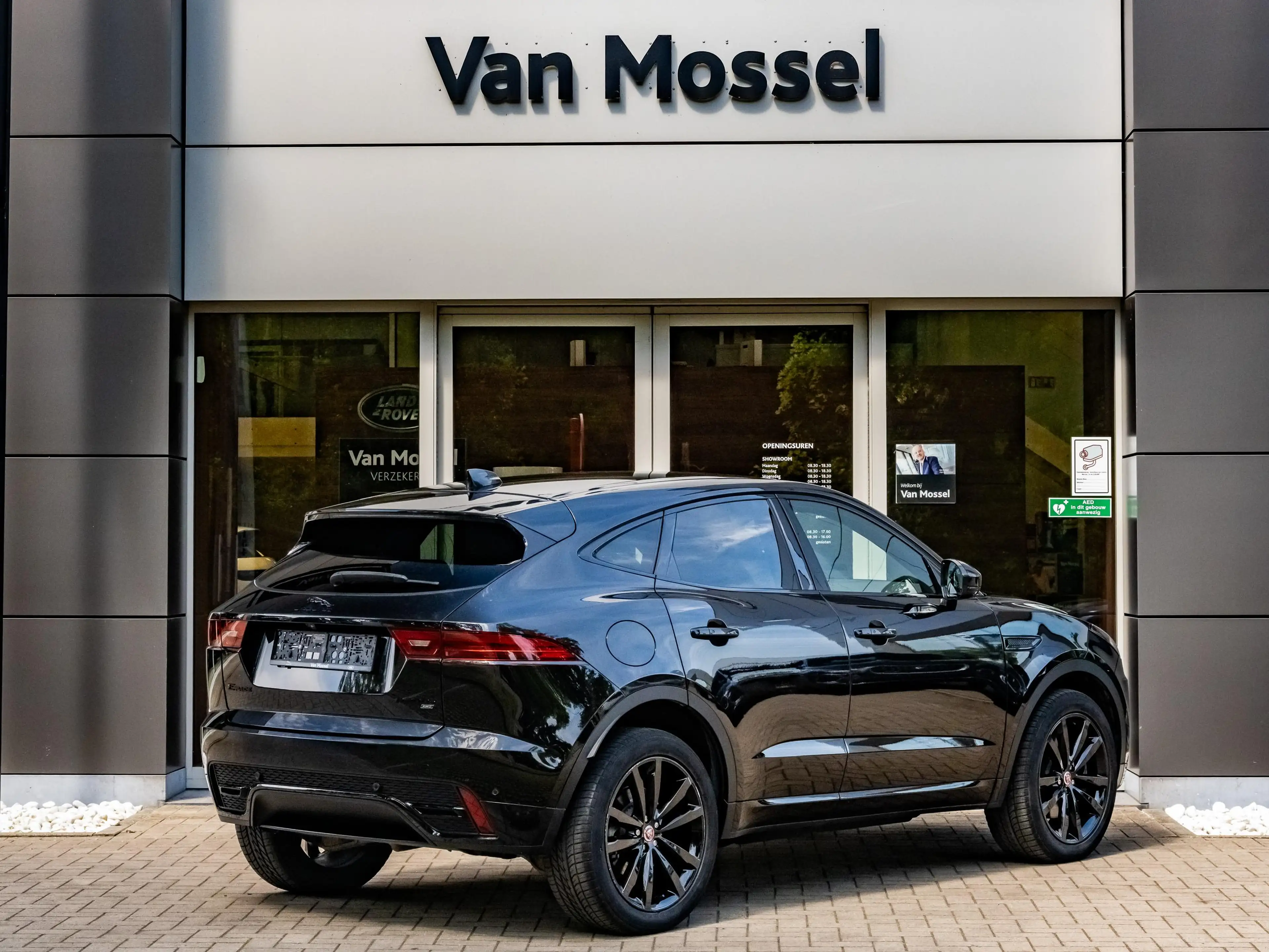 Jaguar E-Pace P300e R-Dynamic HSE Memory | Carplay | Blind Spot — photo 6