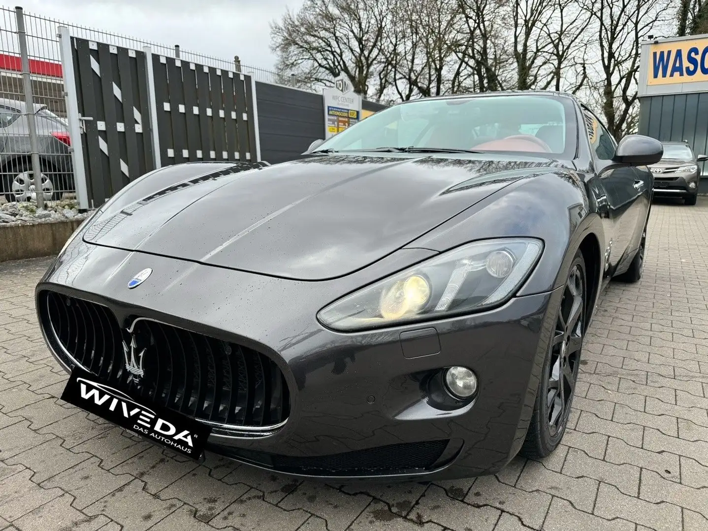 Maserati GranTurismo Aut. NAVI~LEDER~TEMPOMAT~SHZ Fekete - 2