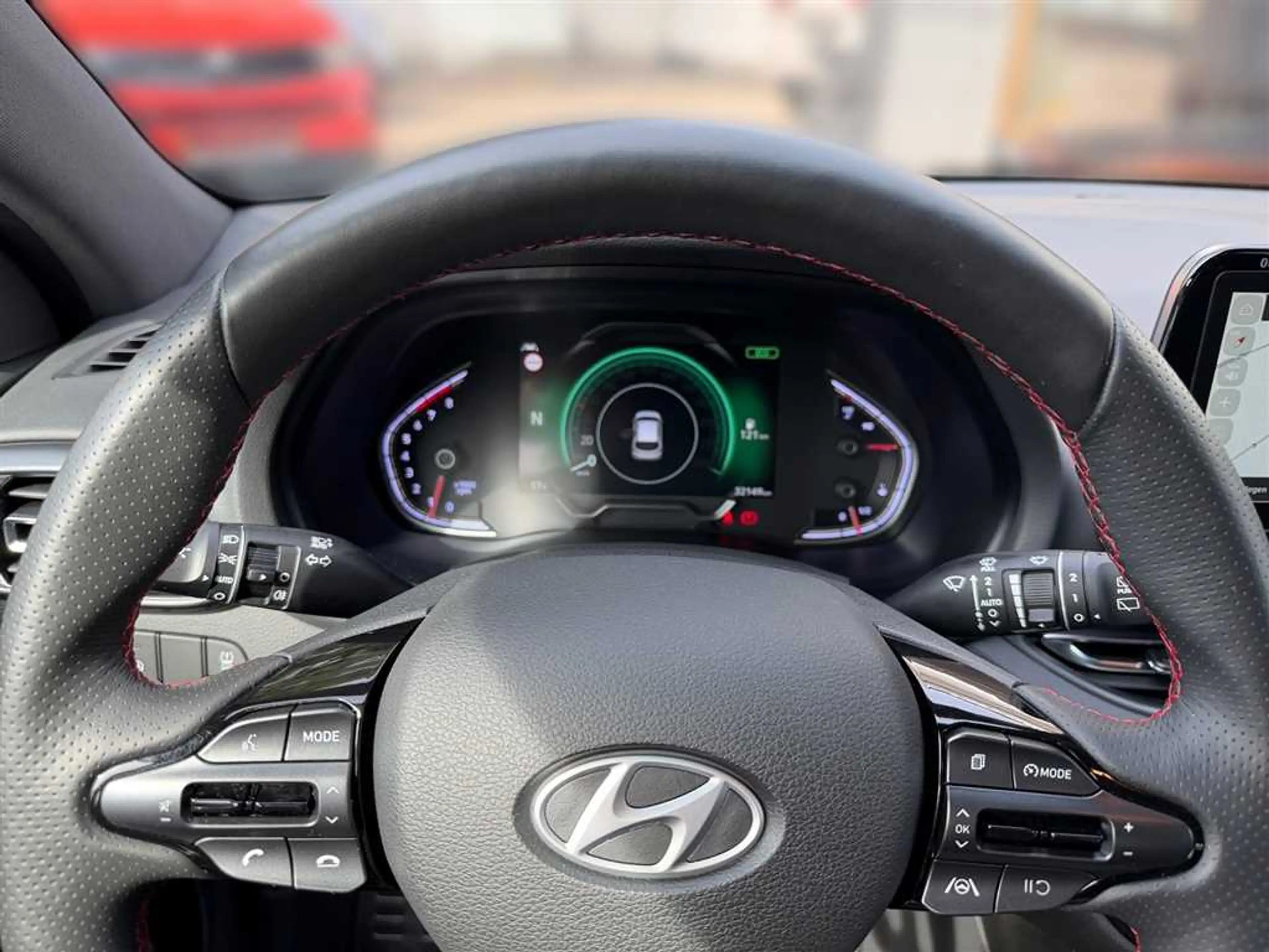 Hyundai i30 1.5 Hybrid N-Line Navi Kamera PDC Keyless Sitz-u.L — photo 13