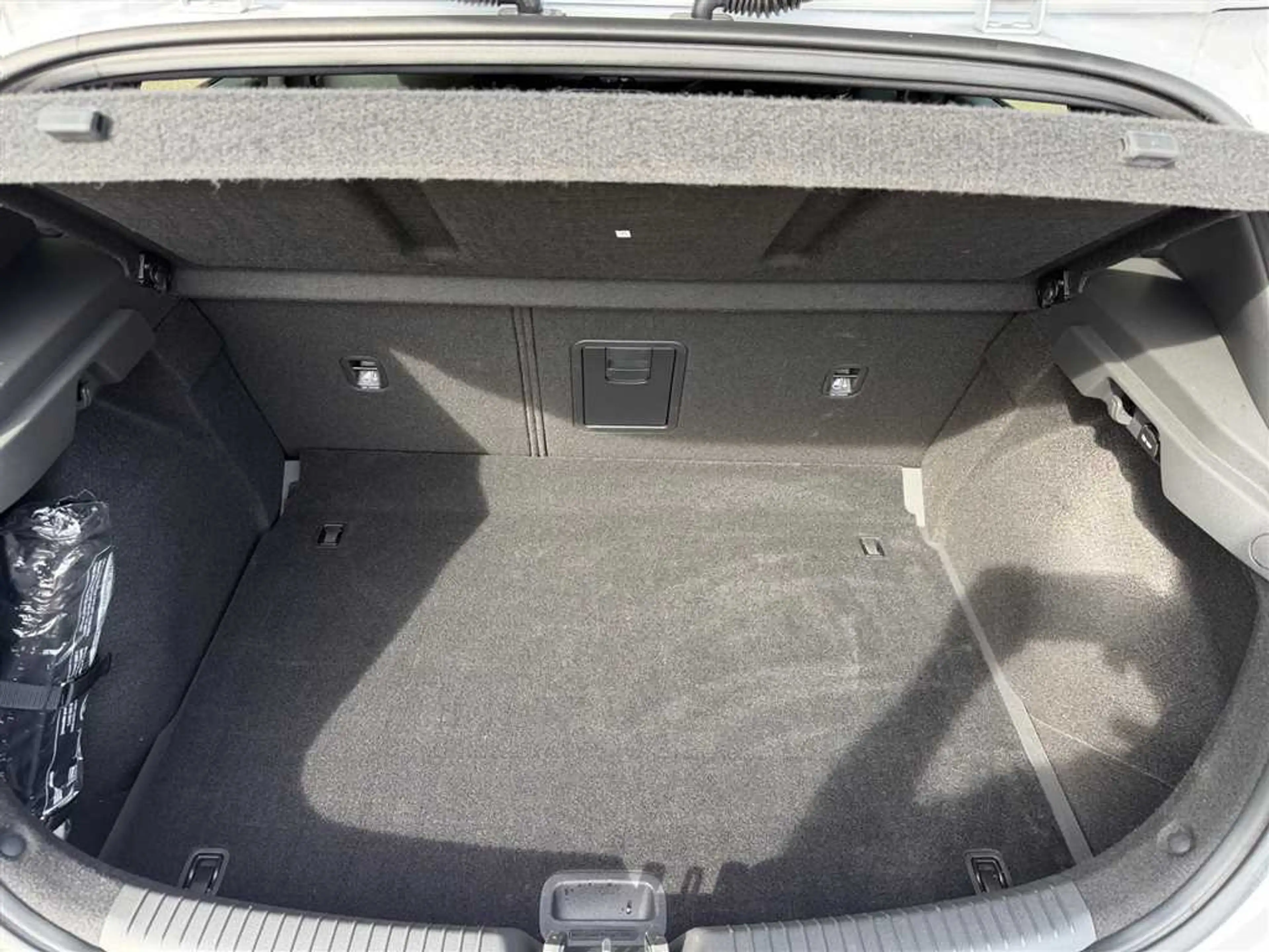 Hyundai i30 1.5 Hybrid N-Line Navi Kamera PDC Keyless Sitz-u.L — photo 9