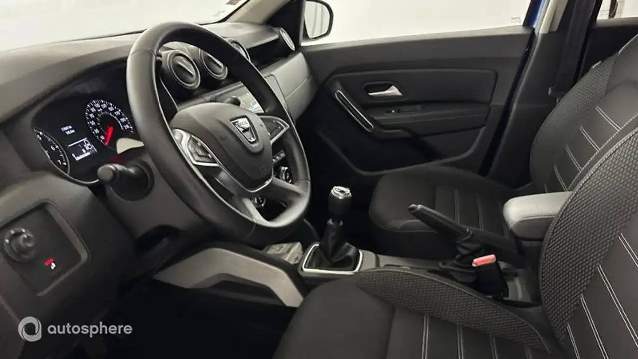 Dacia Duster — photo 12