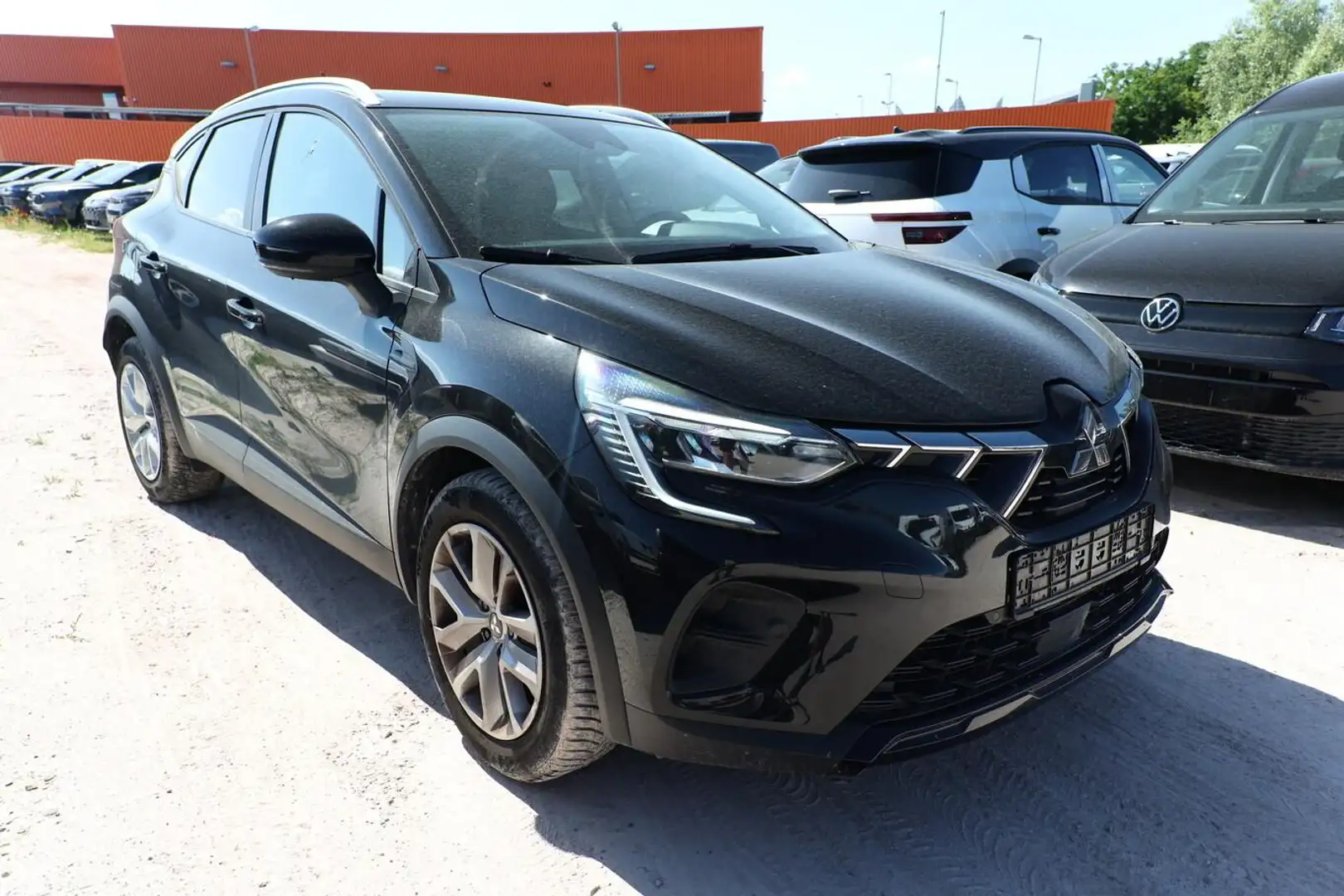 Mitsubishi ASX 1.0 Turbo 91 Plus Nav PDC Temp KeyLess DAB 67 k... Schwarz - 2