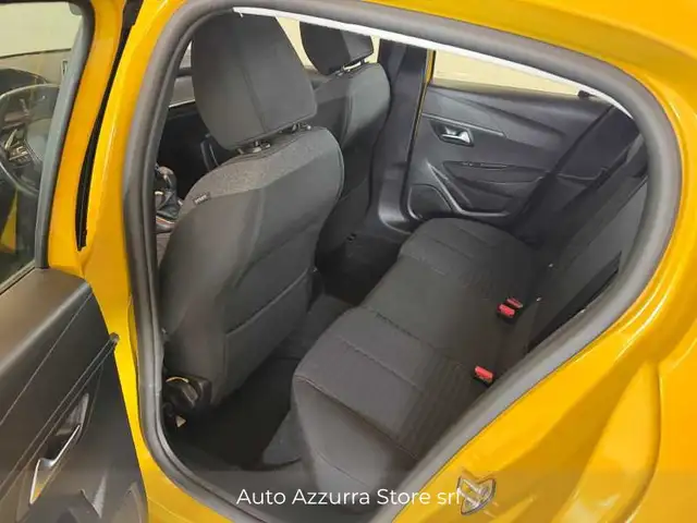 Peugeot 208 view 13