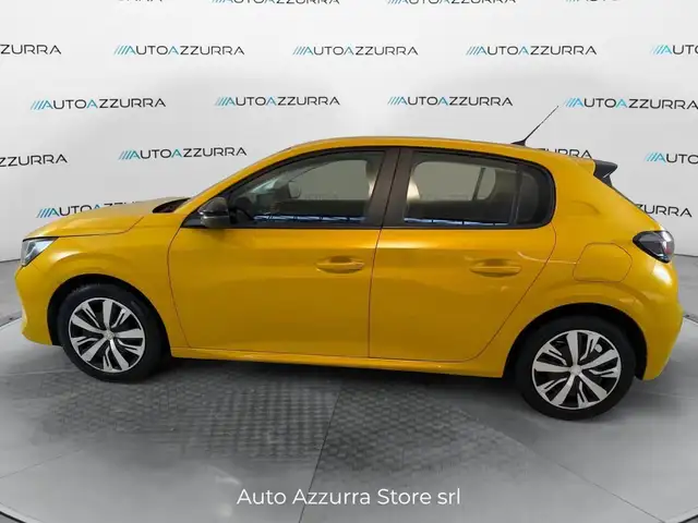 Peugeot 208 view 7