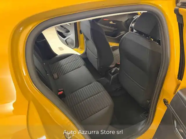 Peugeot 208 view 14