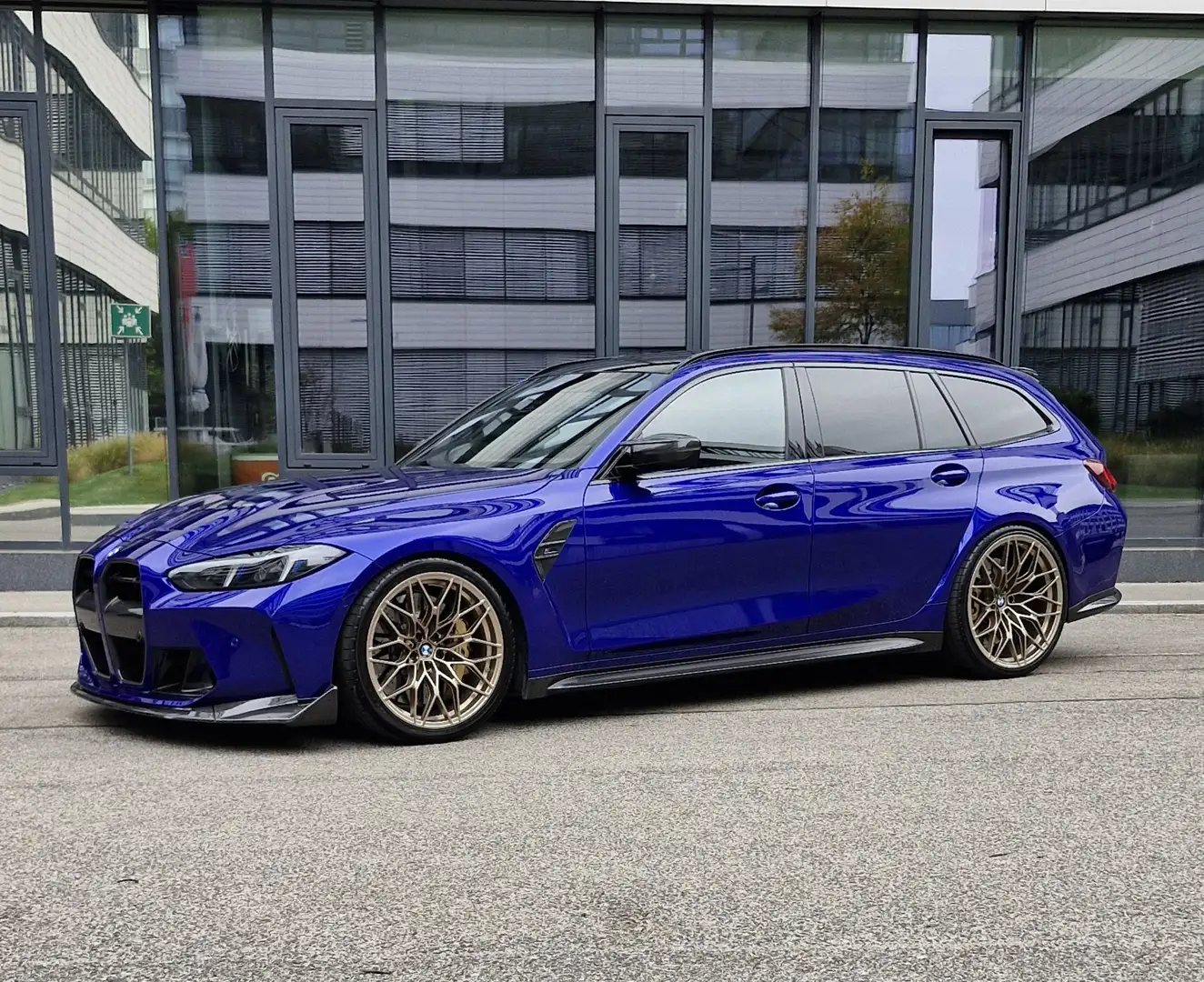 BMW M3 Competition M xDrive Touring Aut. - 2