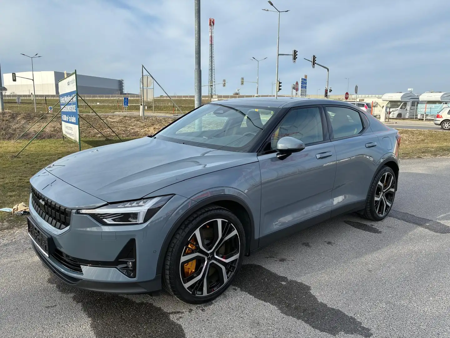 Polestar 2 Polestar 2 Long Range Dual Motor mit Performance Pack / Launch Edition Grau - 1