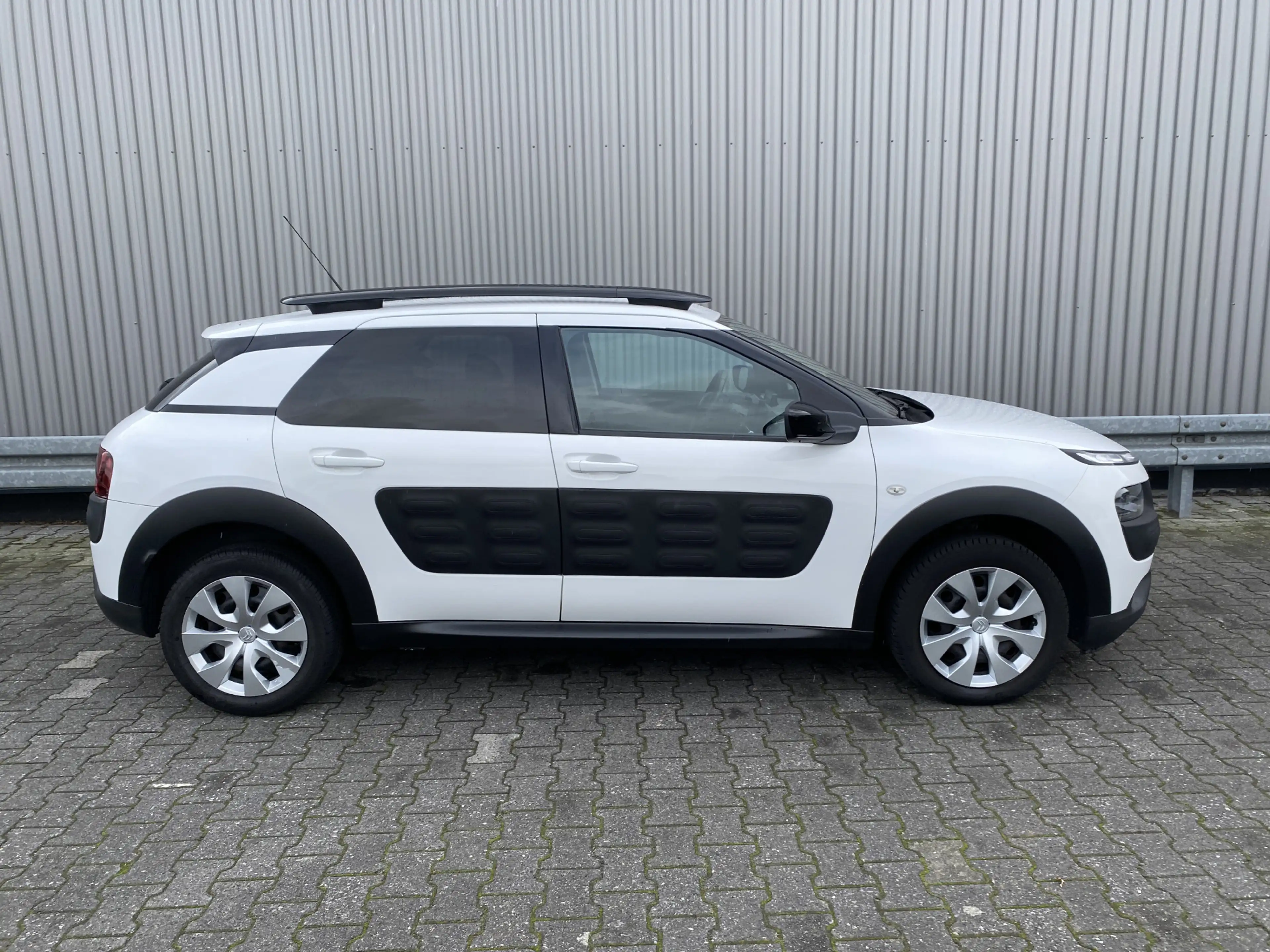 Citroen C4 Cactus 1.2 e-VTi Business AUTOMAAT, Clima, Navi, Bluetoot — photo 10