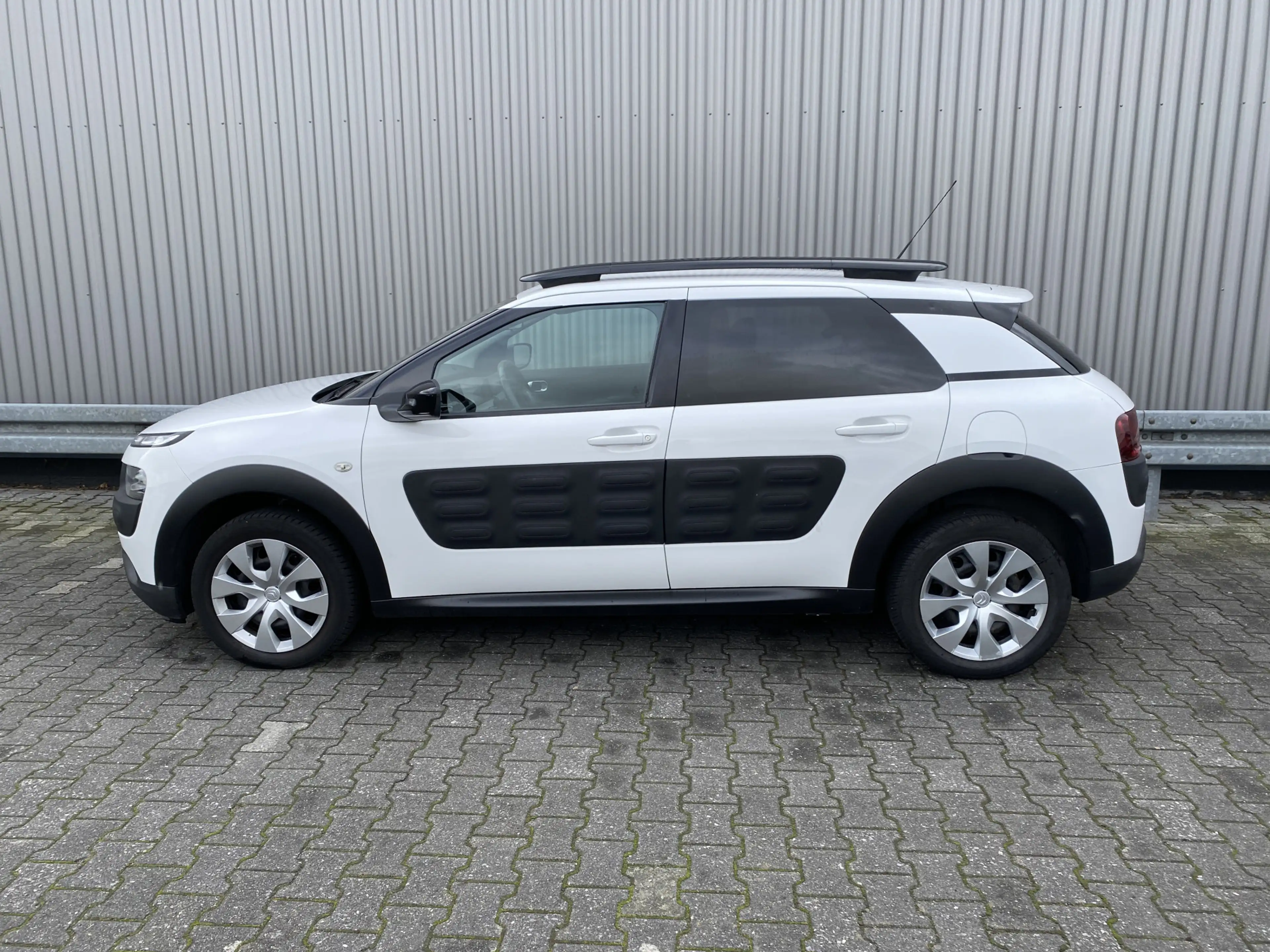 Citroen C4 Cactus 1.2 e-VTi Business AUTOMAAT, Clima, Navi, Bluetoot — photo 9