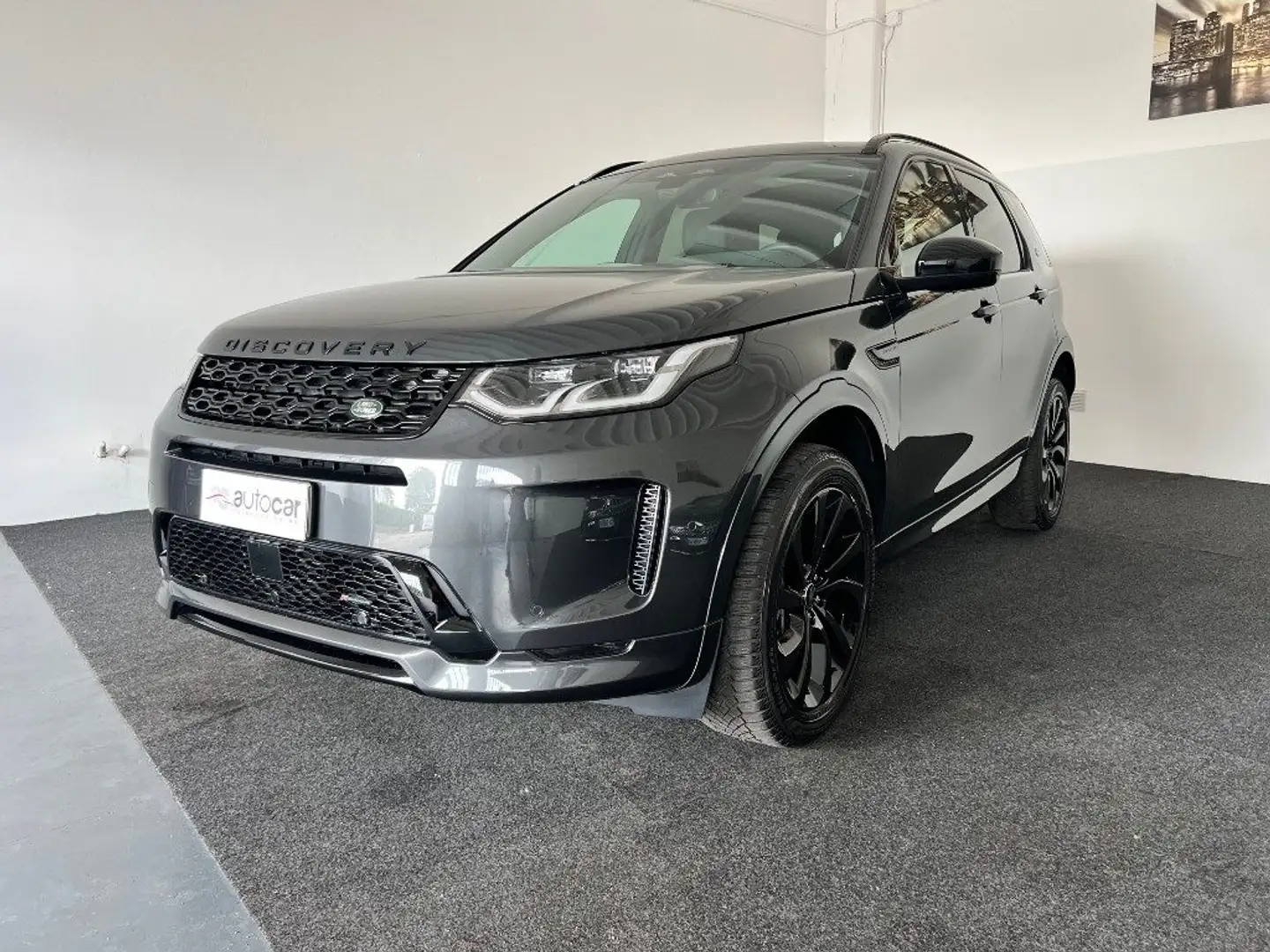 Land Rover Discovery Sport 2.0 TD4 204 CV AWD Auto R-Dynamic SE Grijs - 2