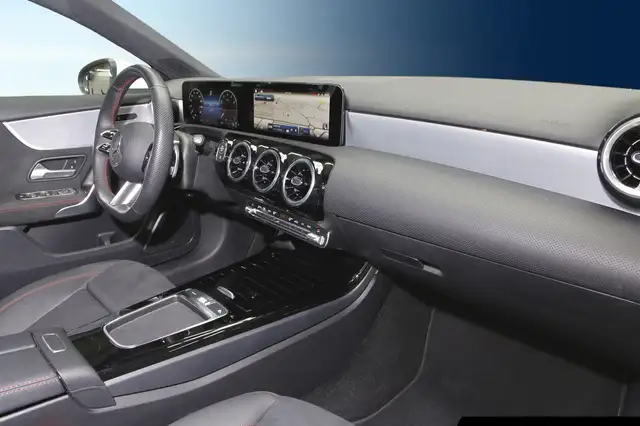 Mercedes-Benz A-Class view 7