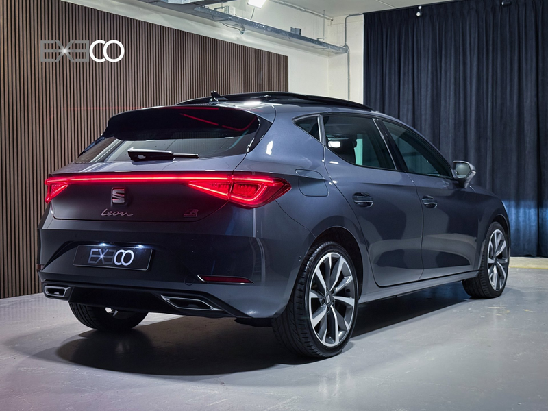 SEAT Leon 1.4 TSI eHybrid PHEV FR |Pano|SoH 96%|Digital|Sfee — photo 11