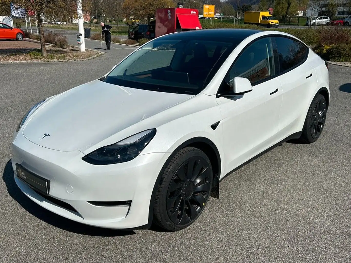 Tesla Model Y Performance /EAP/Homelink/Mwst. Weiß - 1