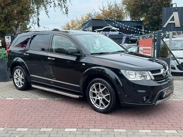 Fiat Freemont Lounge AWD Aut.*Leder*Nav*7Sitze*Alpine