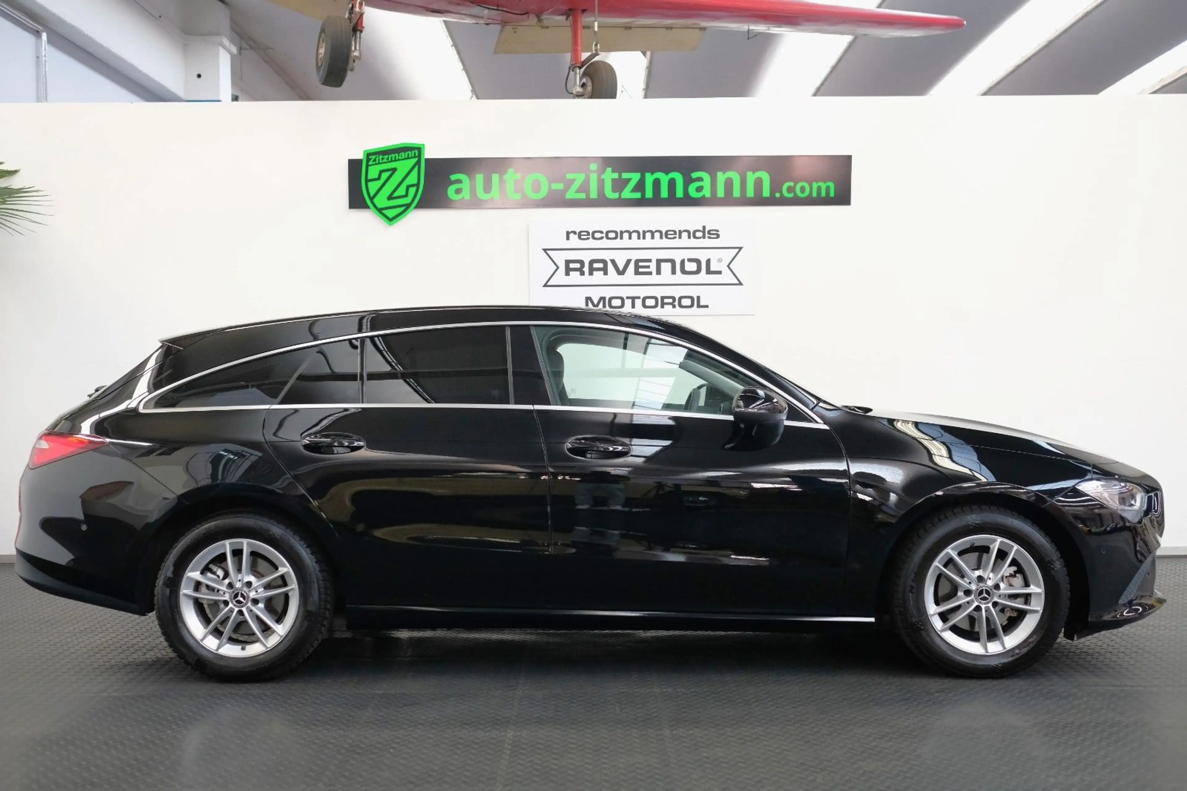 Mercedes-Benz CLA 180 *LEDER*NAVI*PDC*SHZ*TEMP* — photo 5