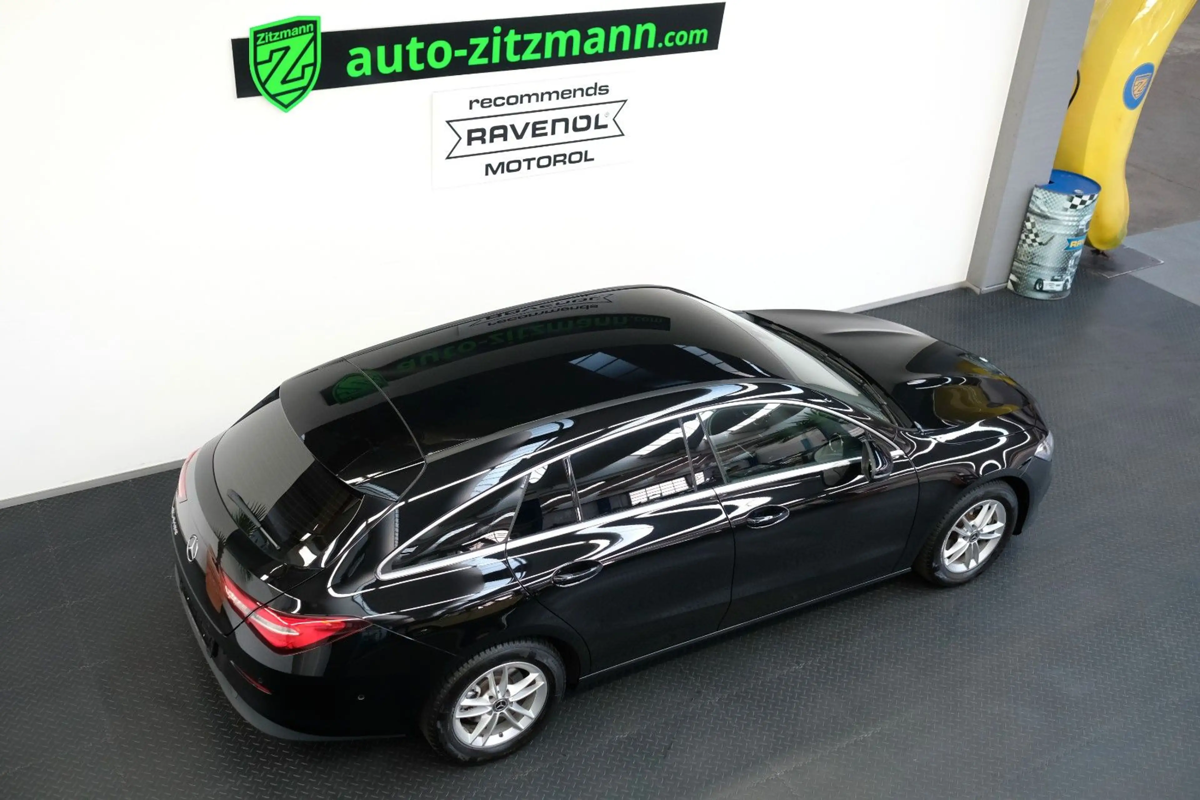 Mercedes-Benz CLA 180 *LEDER*NAVI*PDC*SHZ*TEMP* — photo 4