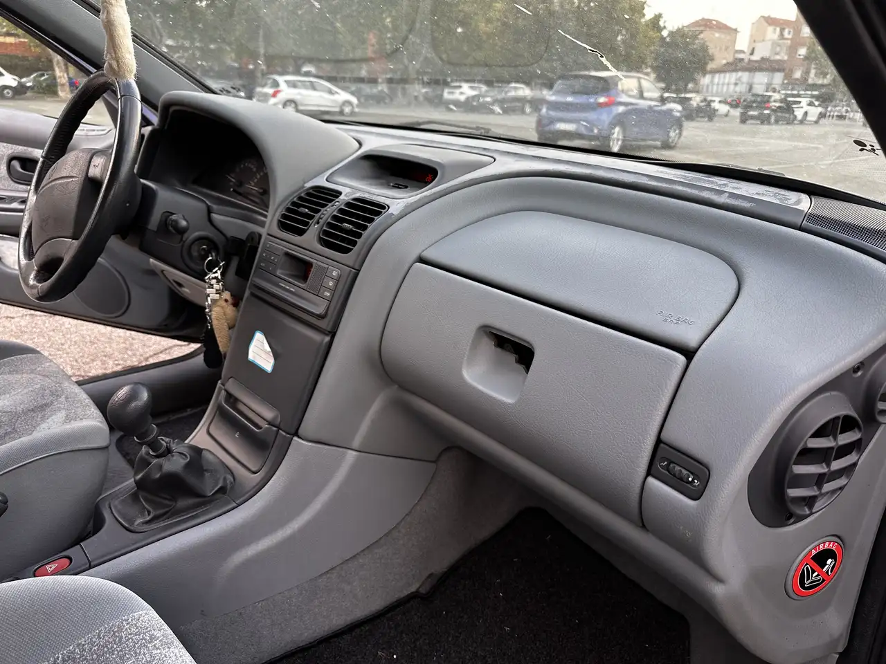 Renault Laguna 1.6 16v RXE, foto 9