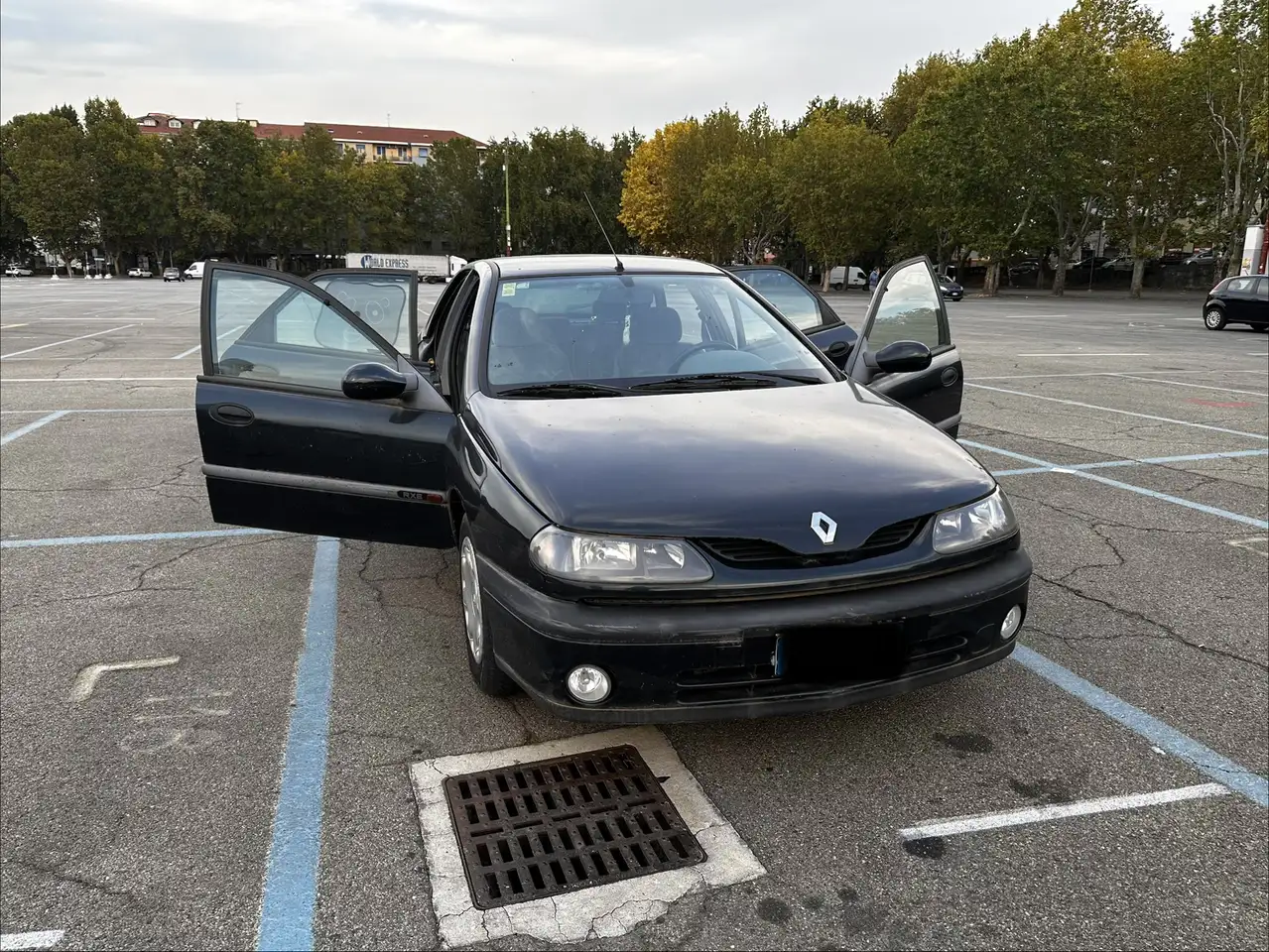 Renault Laguna 1.6 16v RXE, foto 3