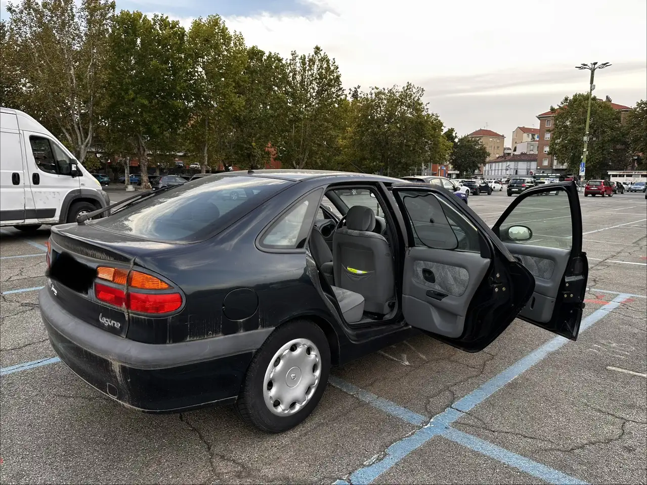 Renault Laguna 1.6 16v RXE, foto 2