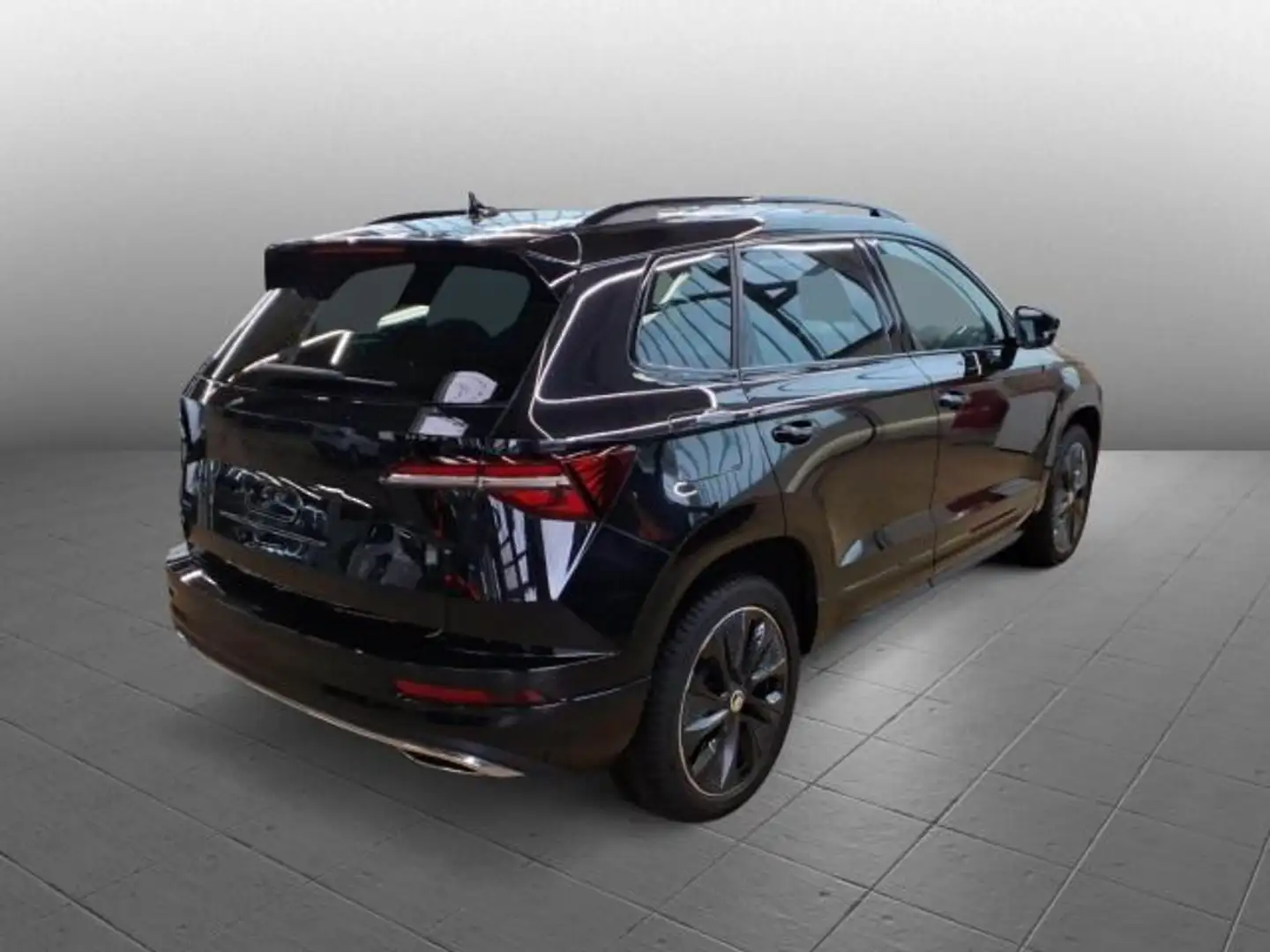 Skoda Karoq Sportline 1.5TSI DSG Navi LED ACC Panorama Noir - 2