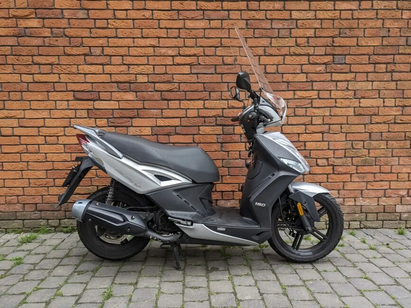 Kymco Agility 16+ 200I Grau - 1