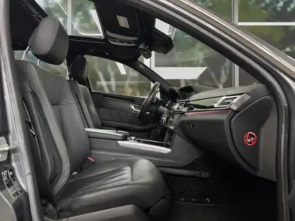 Annonce voiture d'occasion Mercedes-Benz E 400 - CARADIZE