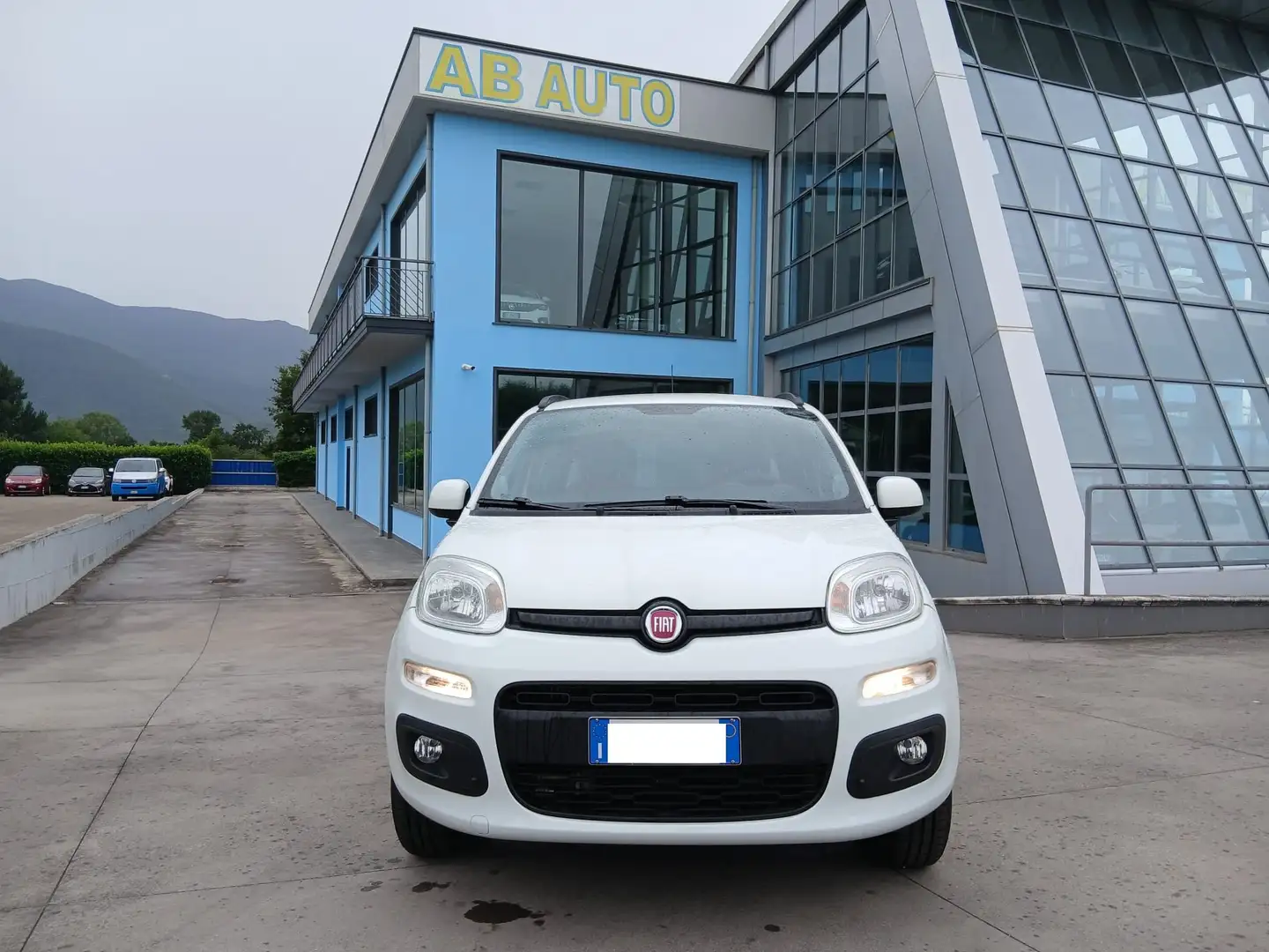 Fiat Panda Panda 0.9 t.air t. natural power Lounge 85cv E6 Bianco - 1