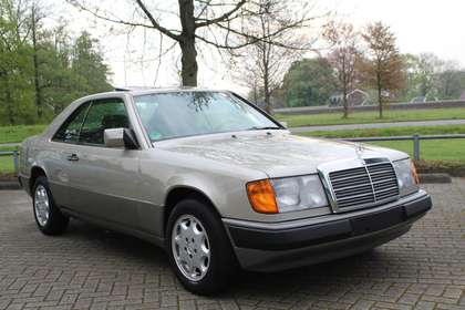 Mercedes-Benz CE 200 200-500 (W124) 230 PRACHTGIE ORIGINELE AUTO!