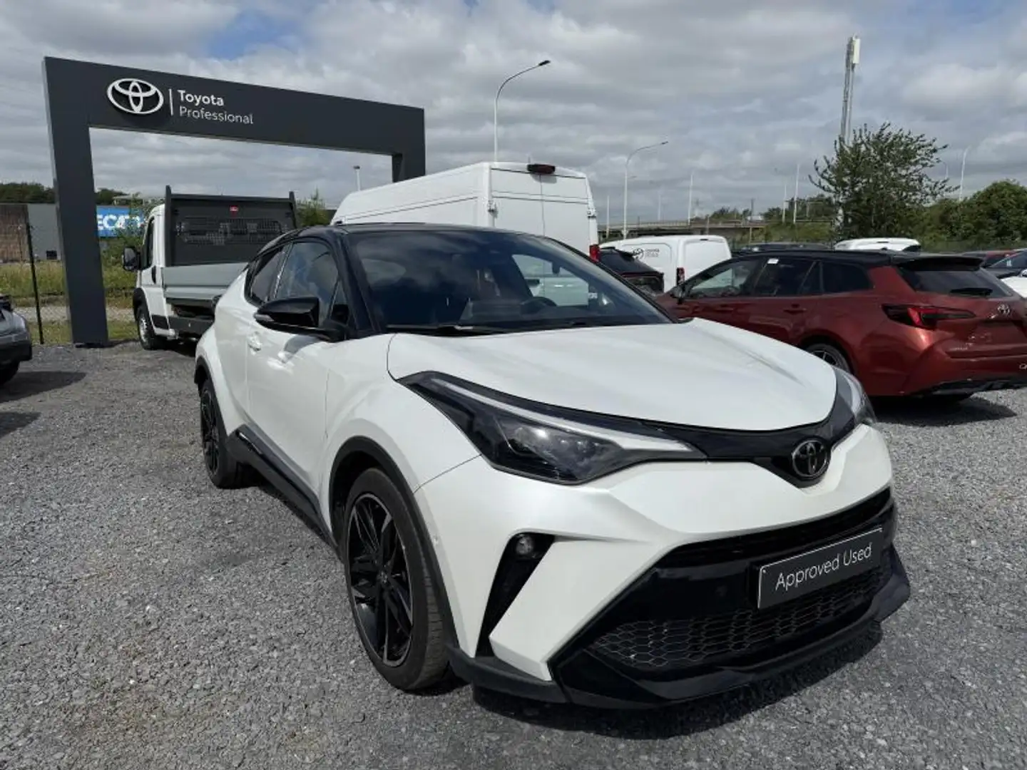 Toyota C-HR GR Sport Blanc - 2