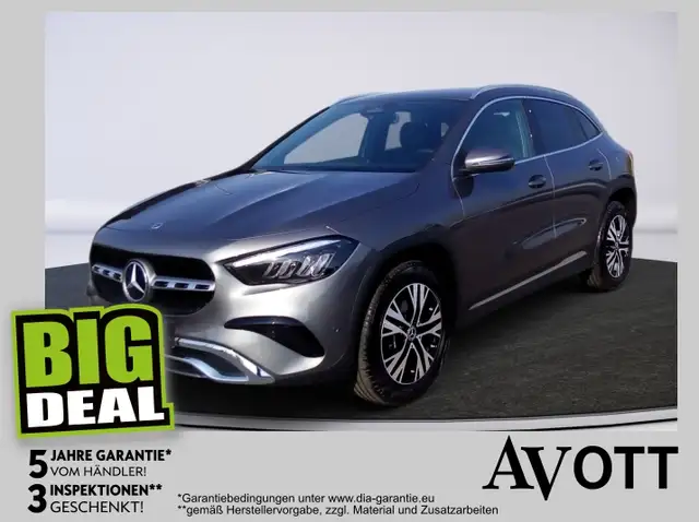 Mercedes-Benz GLA 180 Progressive Advanced