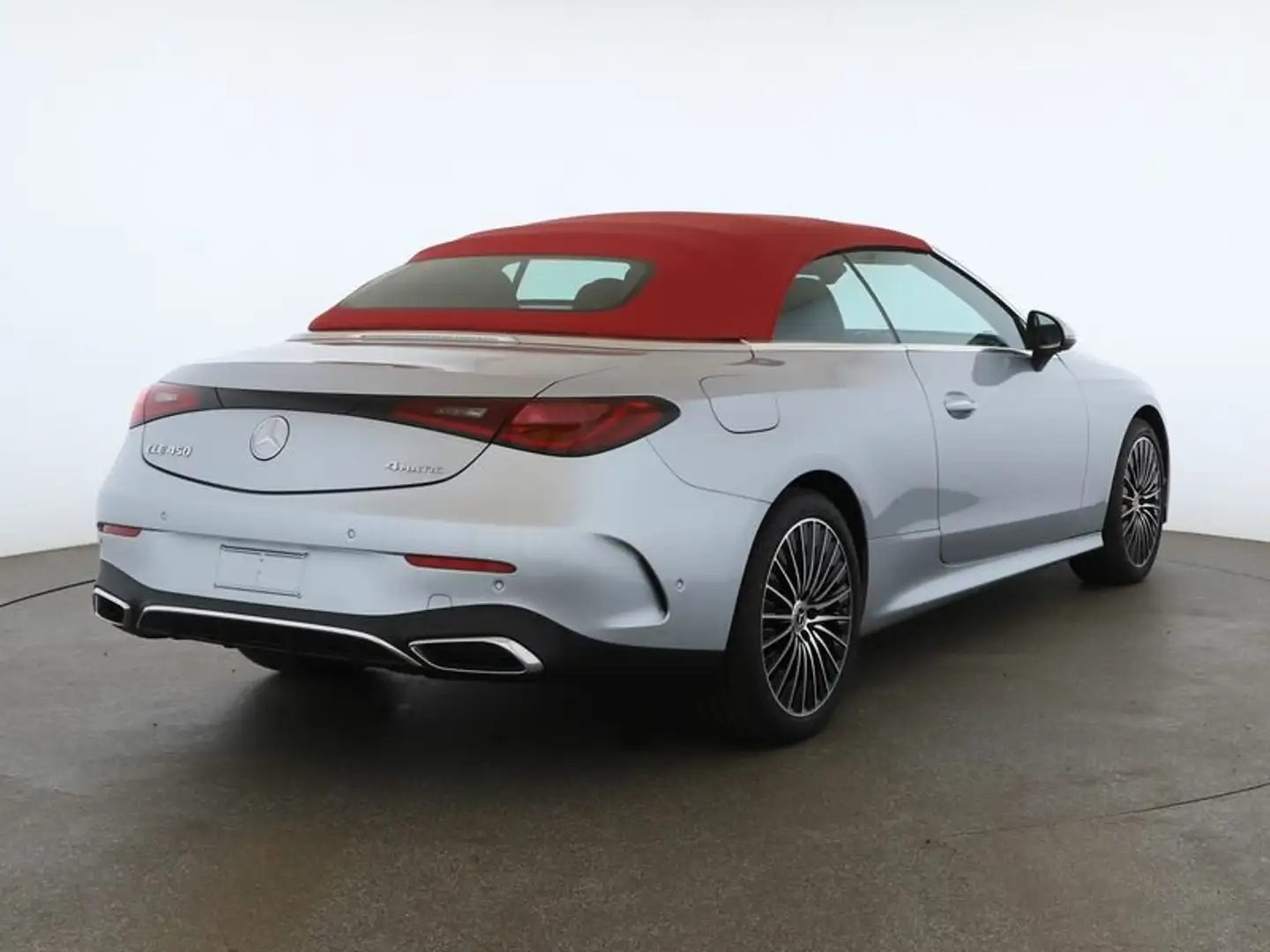 Mercedes-Benz CLE 450 CLE 450 4M Cabrio AMG Line rotes Dach Burmester Srebrny - 2