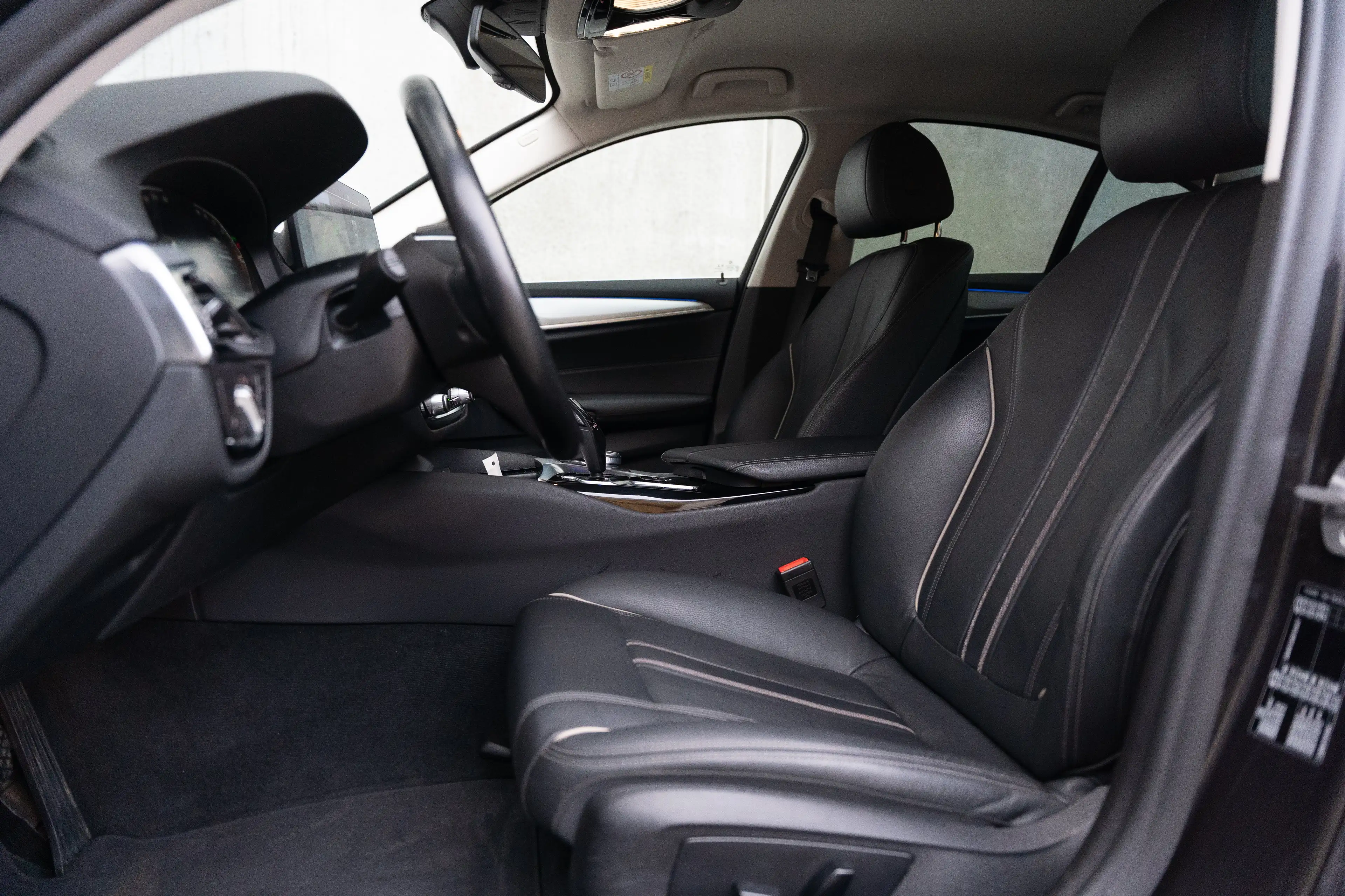 BMW 518 M-LOOK — photo 7