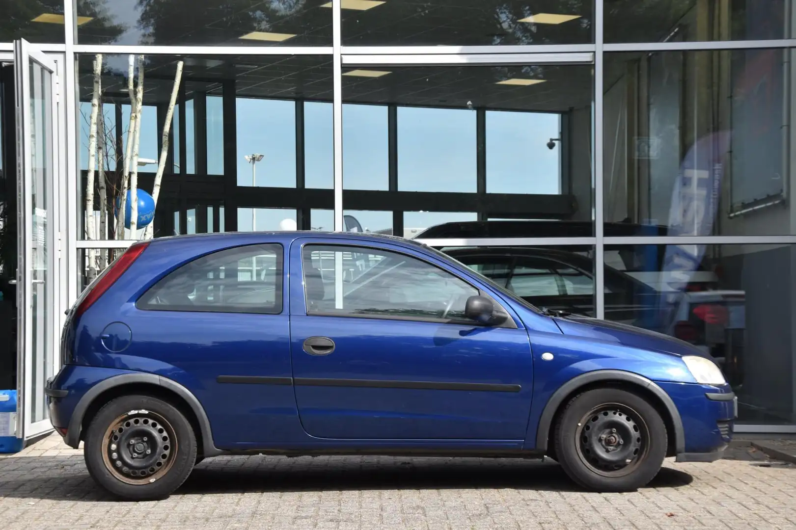 Opel Corsa 1.2-16V Rhythm Elek. Ramen Cd Apk Meeneemprijs Blauw - 2